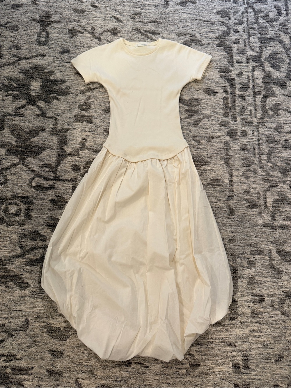 Zara Cream Short-Sleeve Dress with Full Skirt
